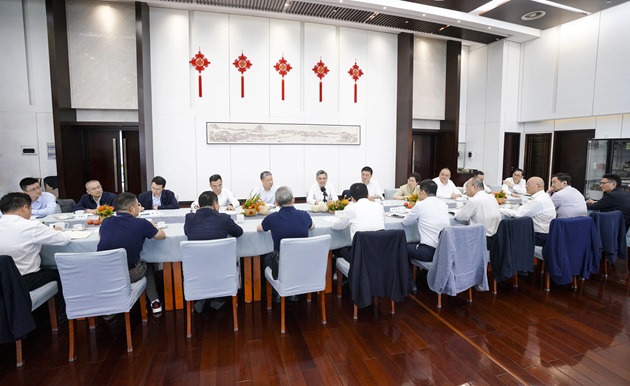 劉捷與企業家代表早餐座談：政企同心 攜手同行 以杭州的“穩進立”為全國全省大局作出應有貢獻.jpg